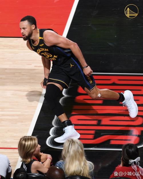 勇士下赛季将换帅库里希望科尔留队多位助教默认他不会回归