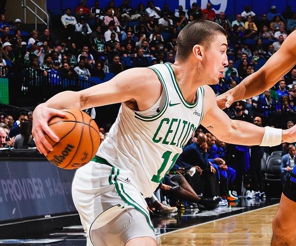 进攻哑火！江苏全场61投16中仅拿到53分创球队赛季得分新低