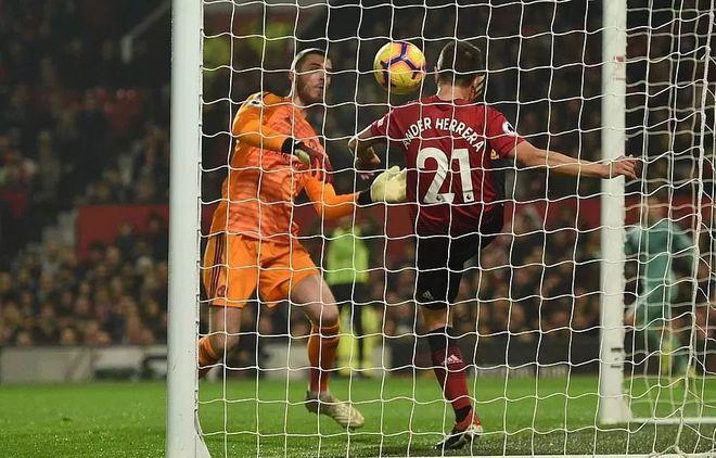 泰晤士报:75%球迷不支持在英超使用VAR九成球迷支持门线技术