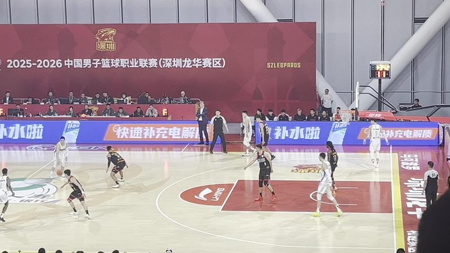西电科大终于在西北赛区找到胜利的感觉闫卓越打出了20+10的精彩表现_CBA直播