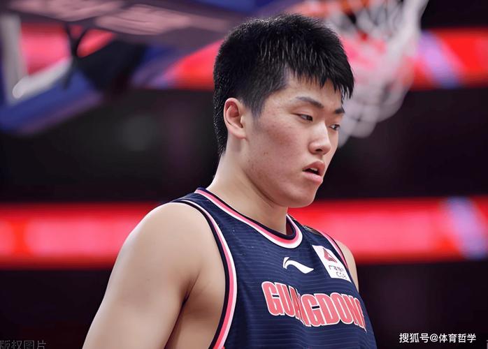 广东宏远9分完胜！杜锋拒绝爆冷，萨林杰14分15篮板，张皓嘉10分