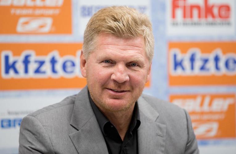 埃芬博格：纳帅不让翁达夫首发同时坚持信任萨内，让人无法理解